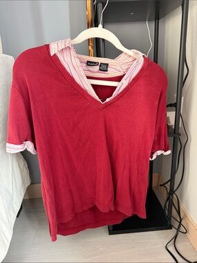 North crest Red Layered V-Neck Short Sleeve Top with Striped Trim